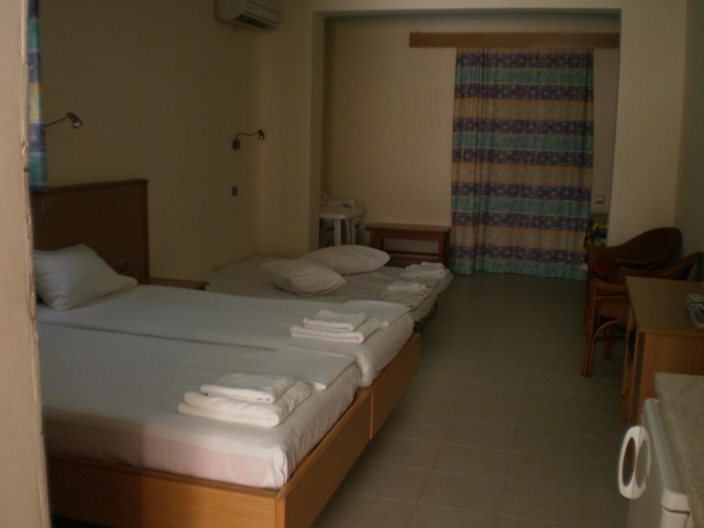 Hotel Spanos 4*